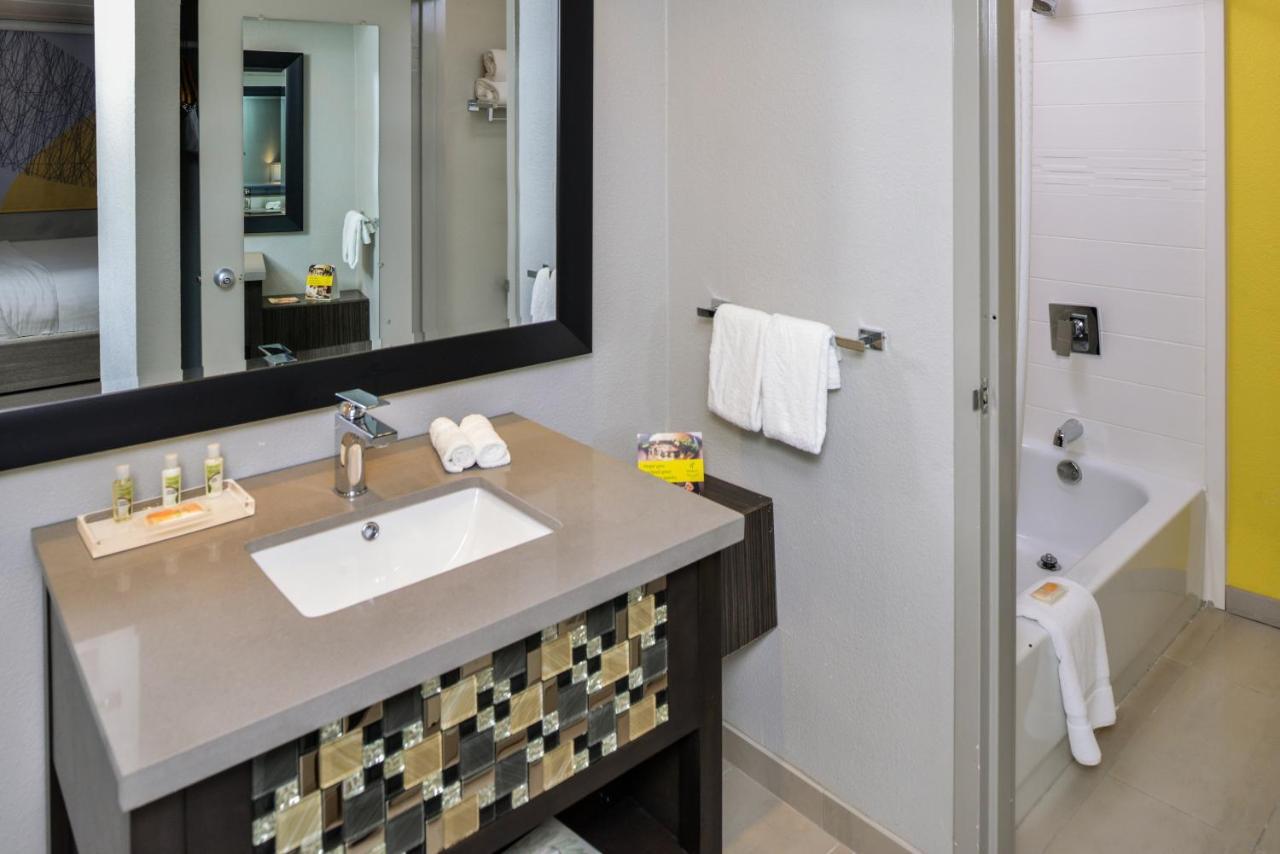 Holiday Inn Dallas-Richardson By Ihg Buitenkant foto